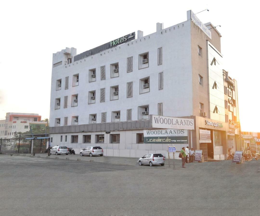 Sivamurugan Hotels Кумбаконам Экстерьер фото